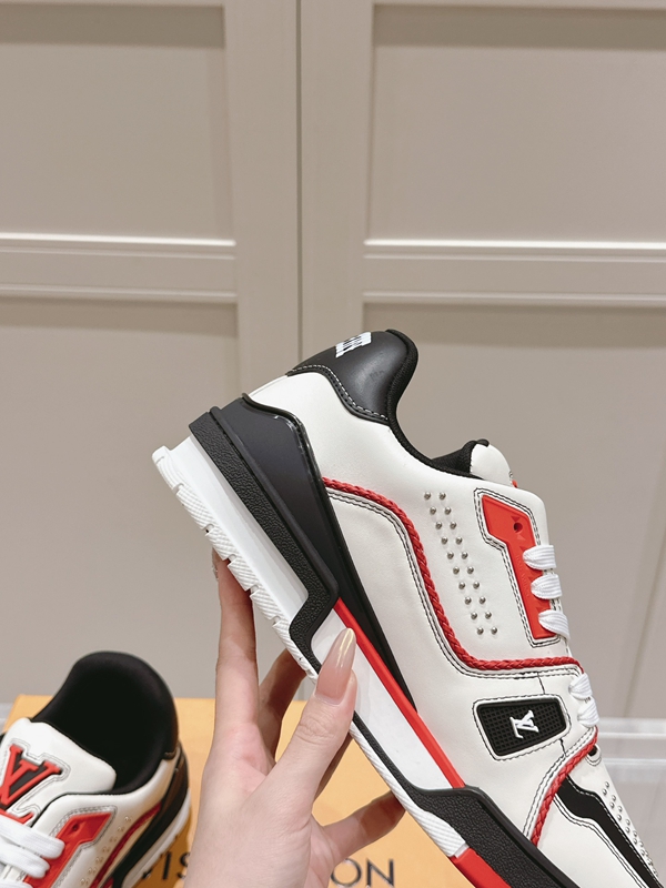 ルイヴィトン靴角部分ディテール